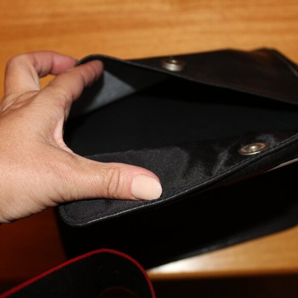 Black Leather Look Bible Cover - Picture 7 of 7